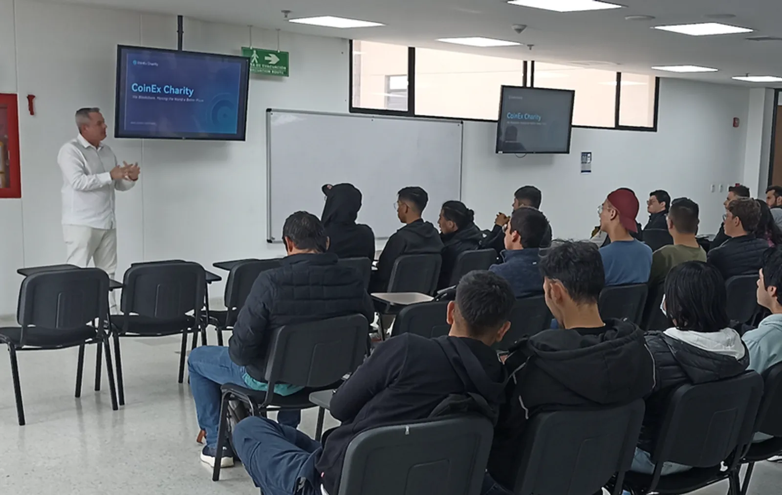 CoinEx Charity trao quyền cho giáo dục và hợp tác với Enredo để giới thiệu các khóa học trực tuyến cho tổ chức phi lợi nhuận - image 4
