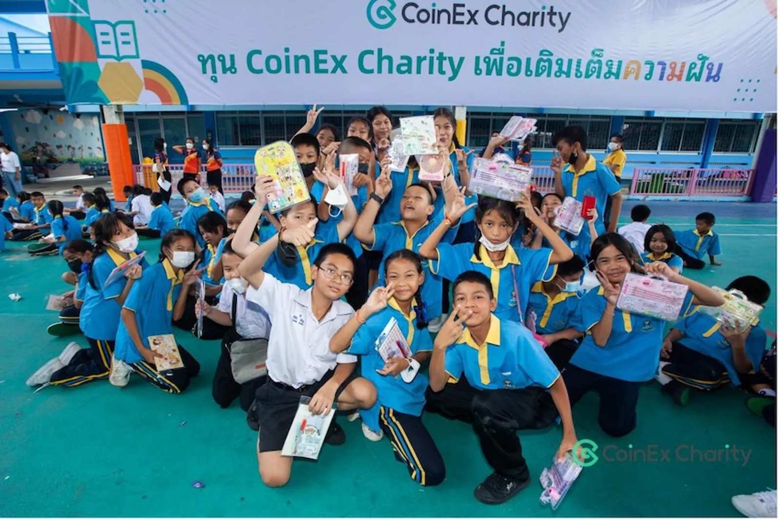 CoinEx Charity team visited Wat Chai Chimphyli School in Thailand