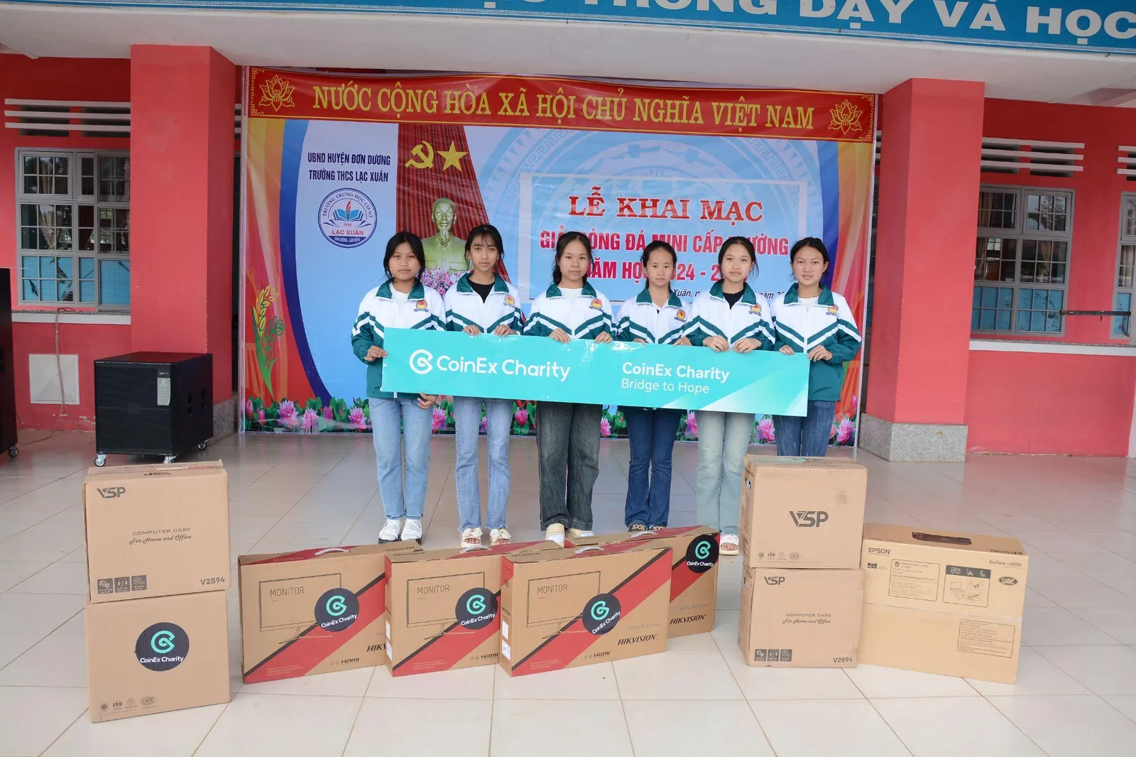 CoinEx Charity Donates Vital Equipment to Lac Xuan Secondary School in Vietnam