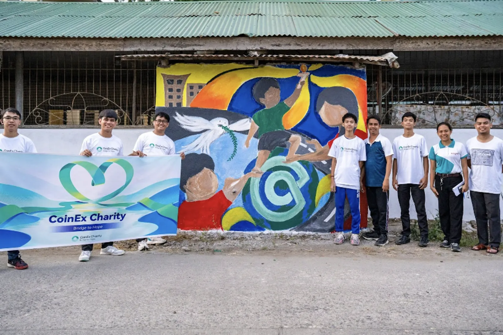 CoinEx Charity: “The Wall of Dreams” Menginspirasi Siswa di Filipina - image 3