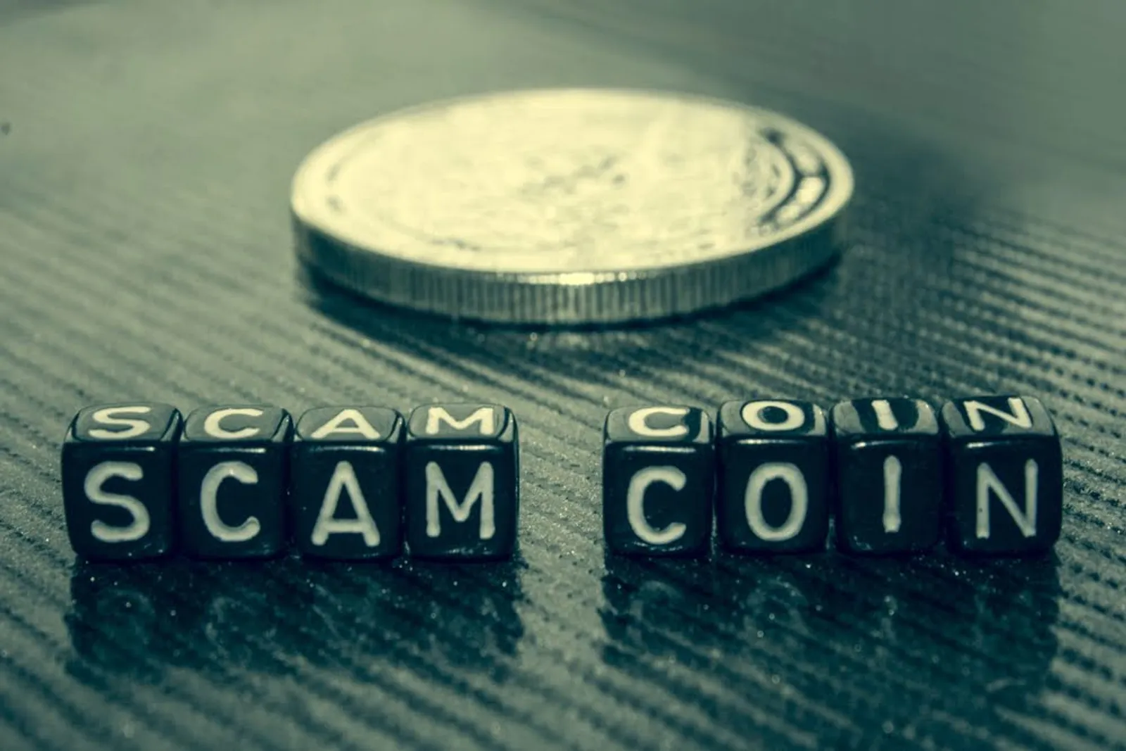 what a fake crypto token is
