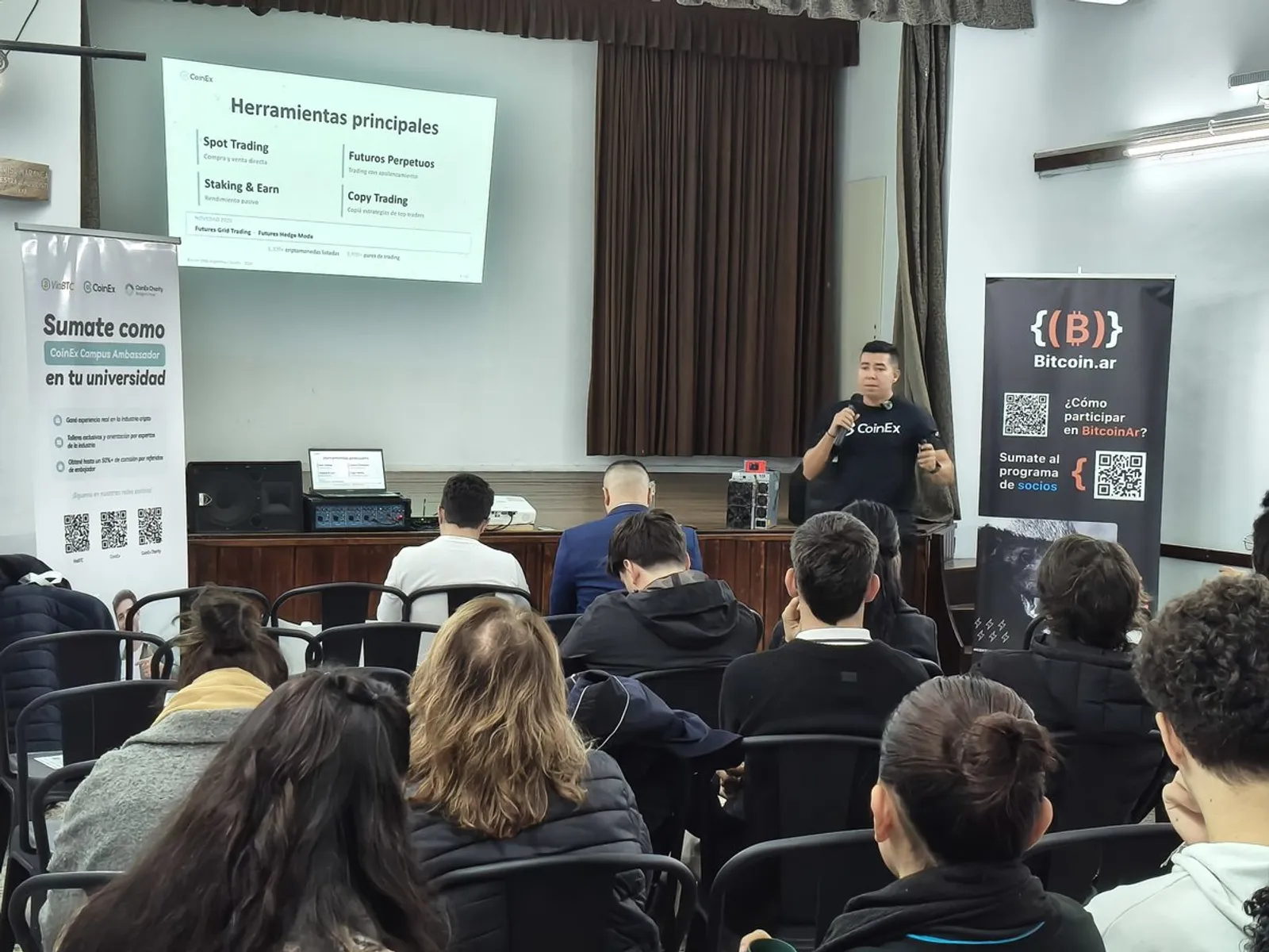 CoinEx Charity Successfully Hosts First Web3 Education Event at UCES University in Argentina